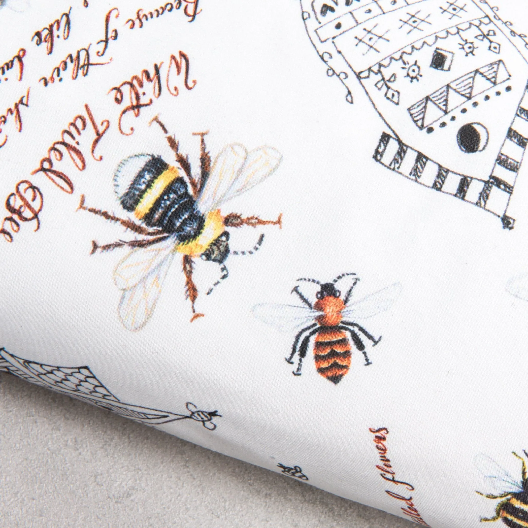 Bee Print Waterproof Picnic Blanket, Recycled Material, Family Size